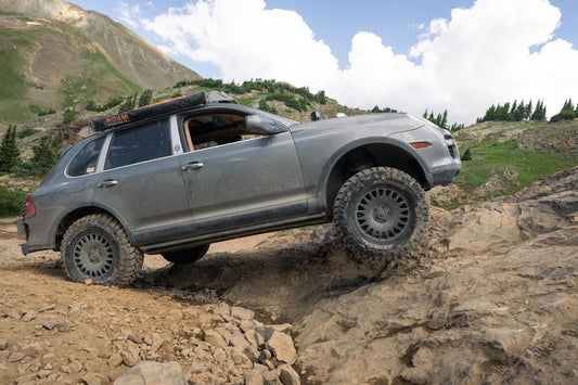 Wilbur- Off-Road 2009 Cayenne Turbo S - Berg Peaks Off-Road