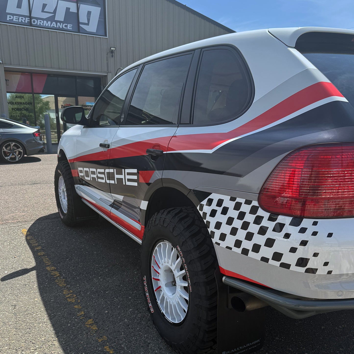 Berg Peaks Project Peppa MkII - 2004 Porsche Cayenne