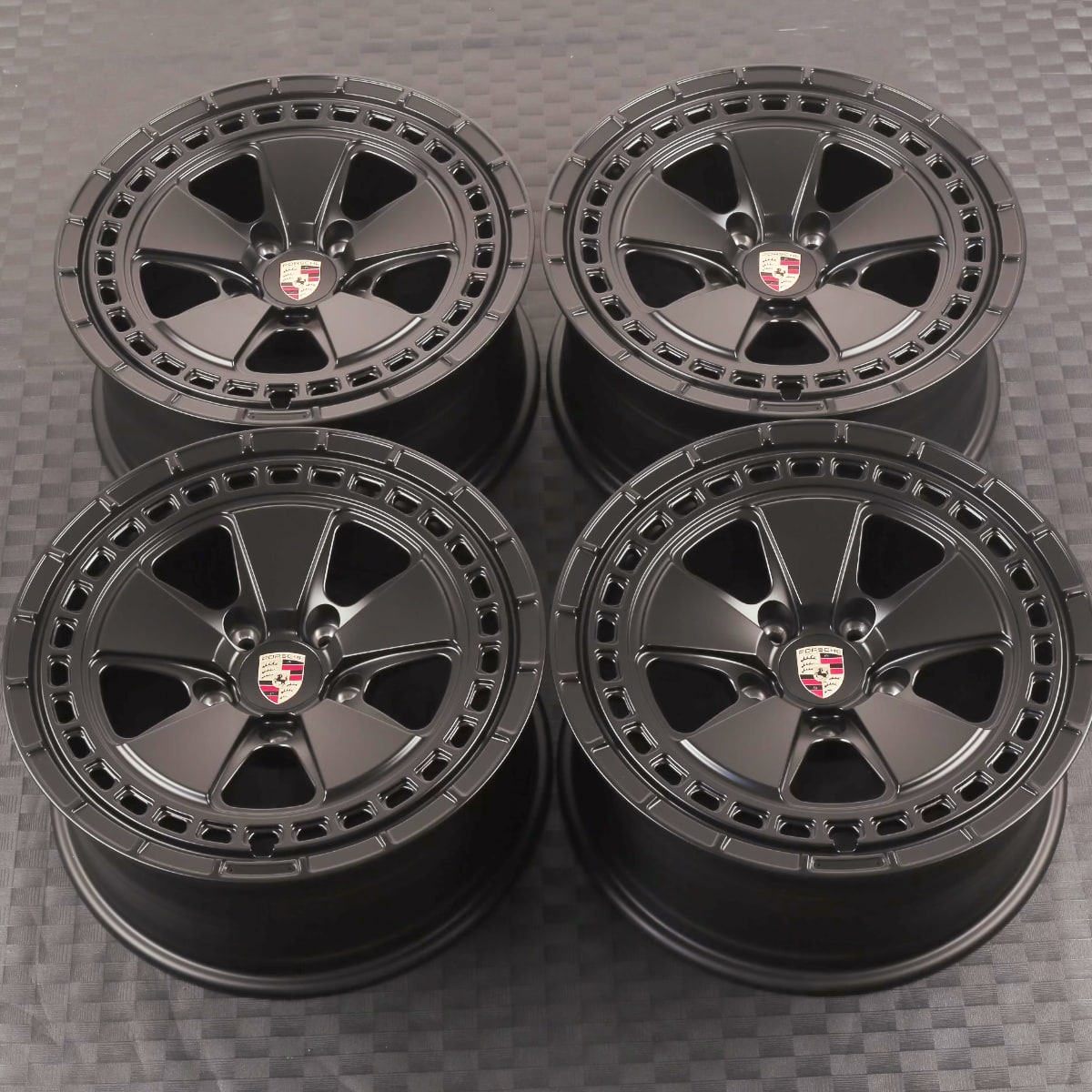 Mantra 18" THE FOX FORGED 18X9 5X130 ET20 MATTE BLACK