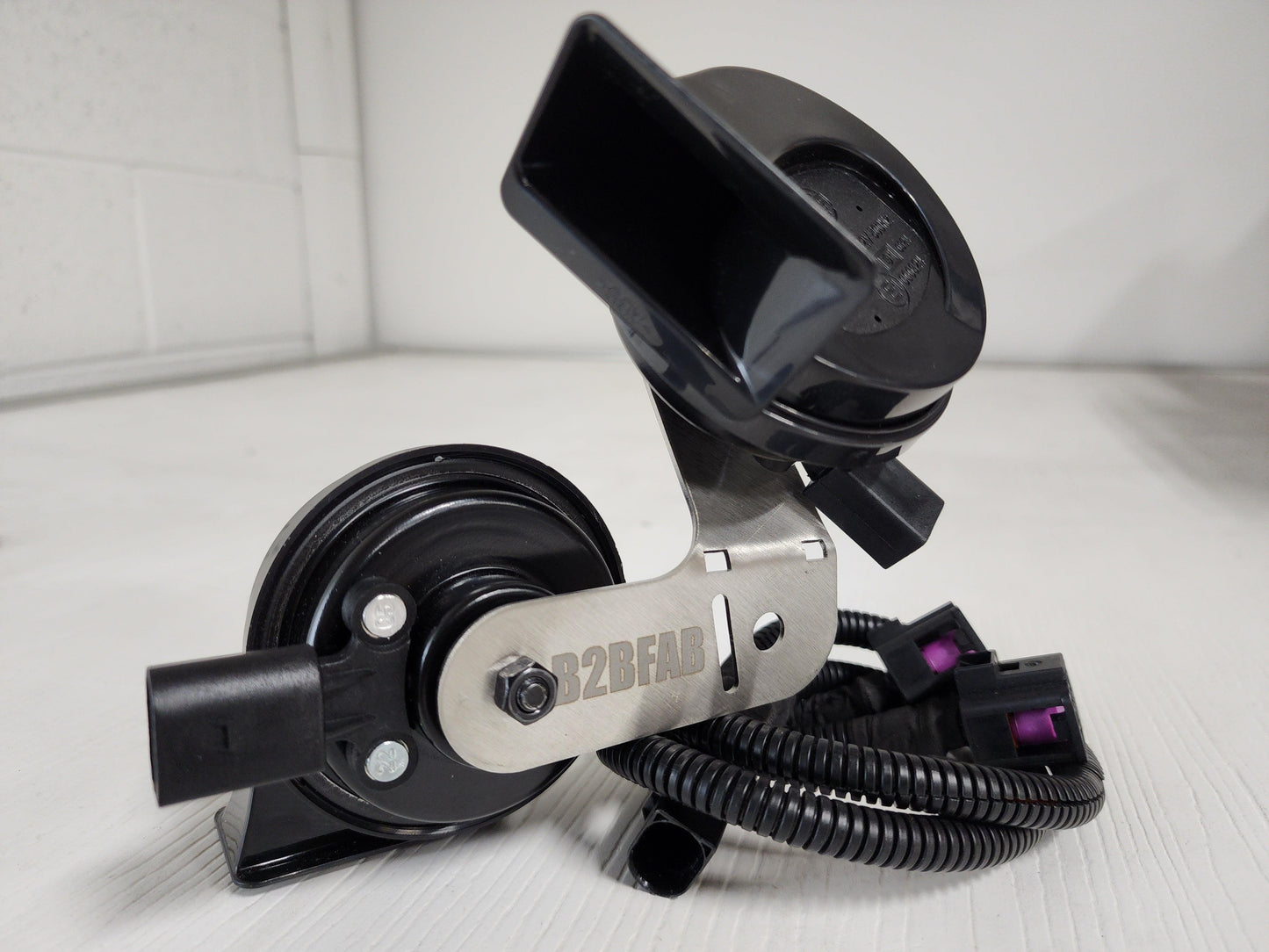 B2BFAB Atlas Upgraded Dual Tone Horn Kit - Berg Peaks Off-Road