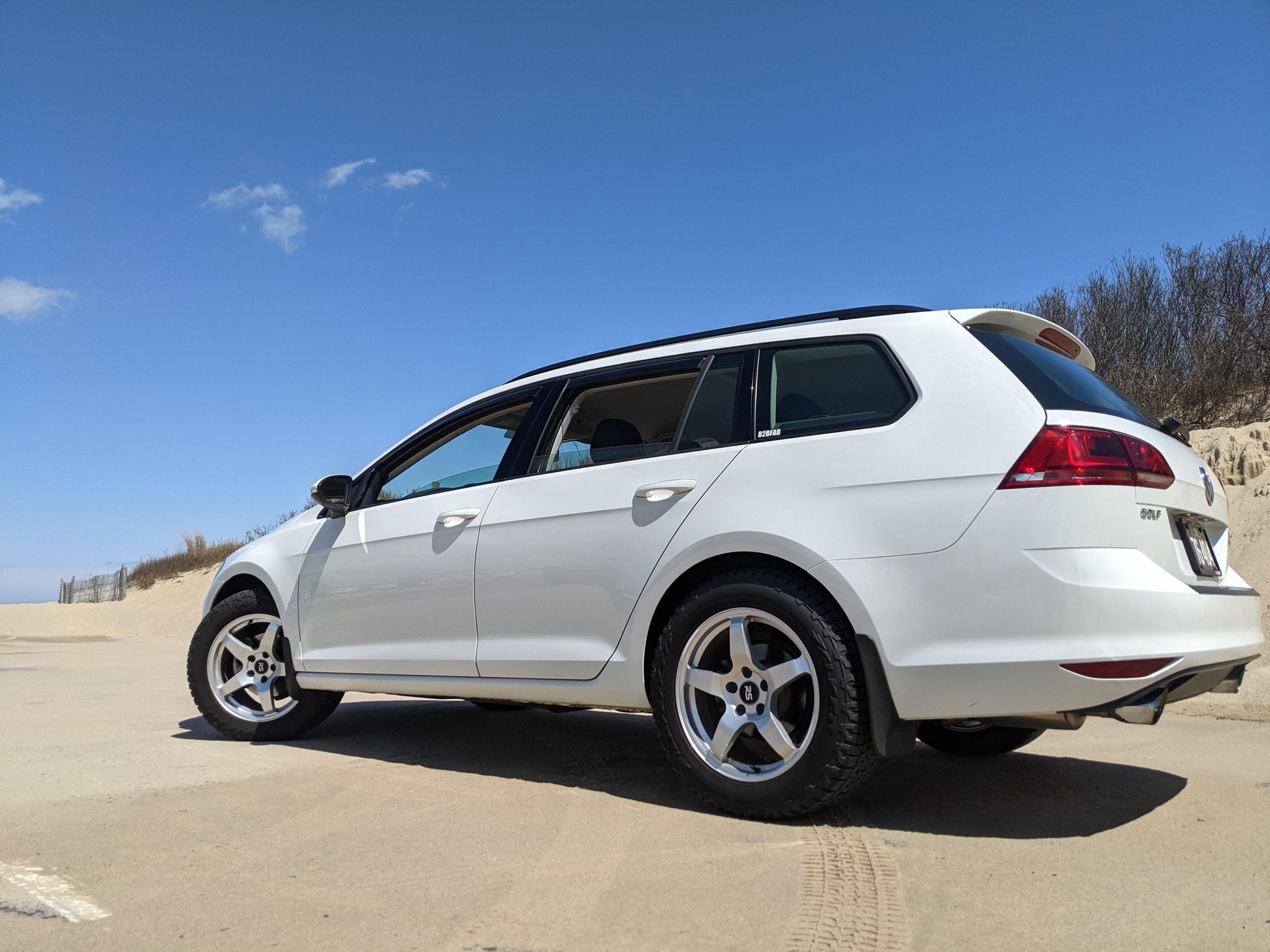 B2BFAB Mk7 Golf / Sportwagen Camber Correcting Lift Kit - Berg Peaks Off-Road