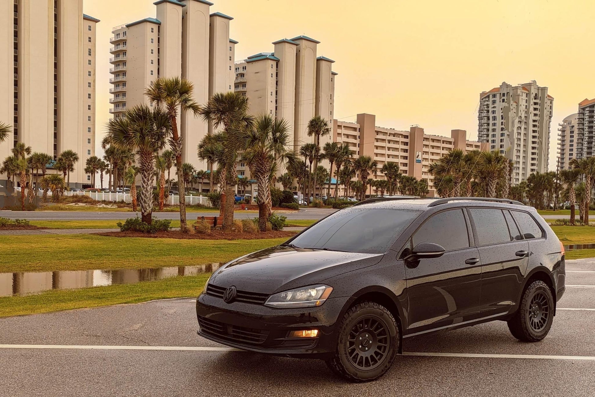 B2BFAB Mk7 Golf / Sportwagen Camber Correcting Lift Kit - Berg Peaks Off-Road