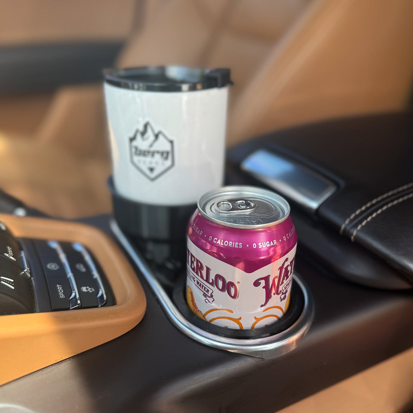 Berg Peaks Cup Holder for Porsche Cayenne 958