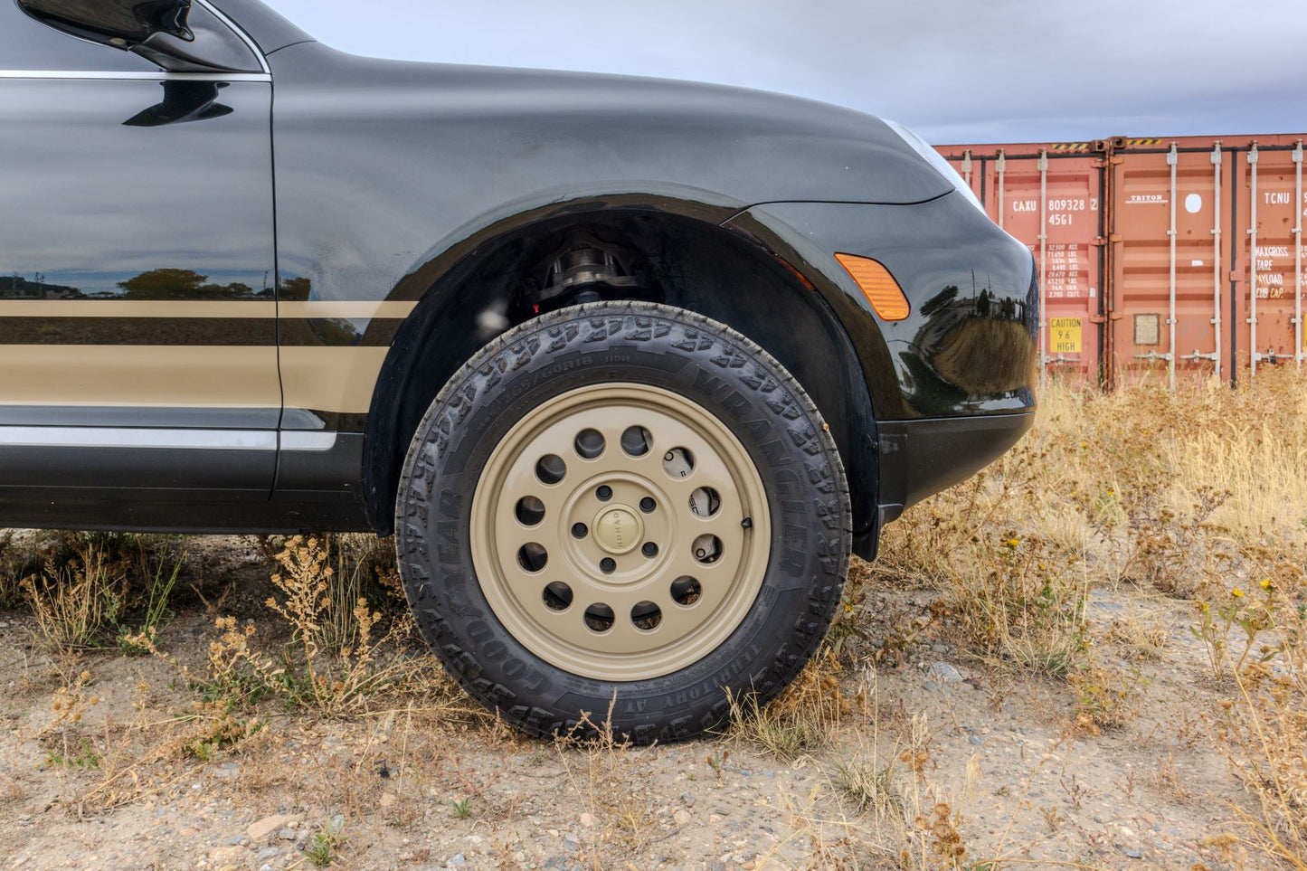 Berg Peaks Gen 1 Cayenne/Touareg/Q7  2” Steel Spring Suspension Lift Kit