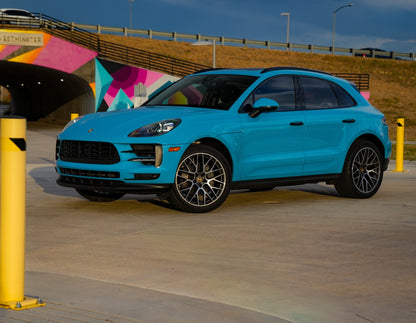 2019 Porsche Macan S - Miami Blue
