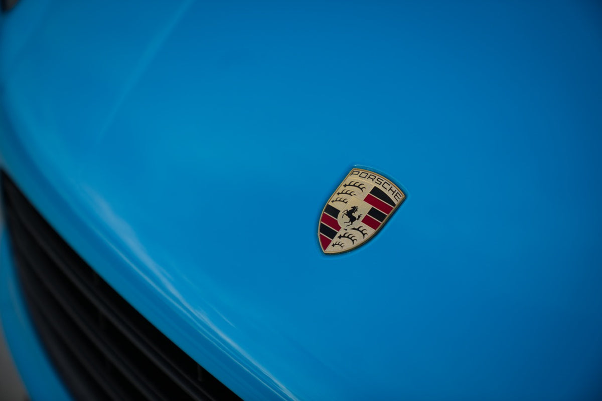 2019 Porsche Macan S - Miami Blue