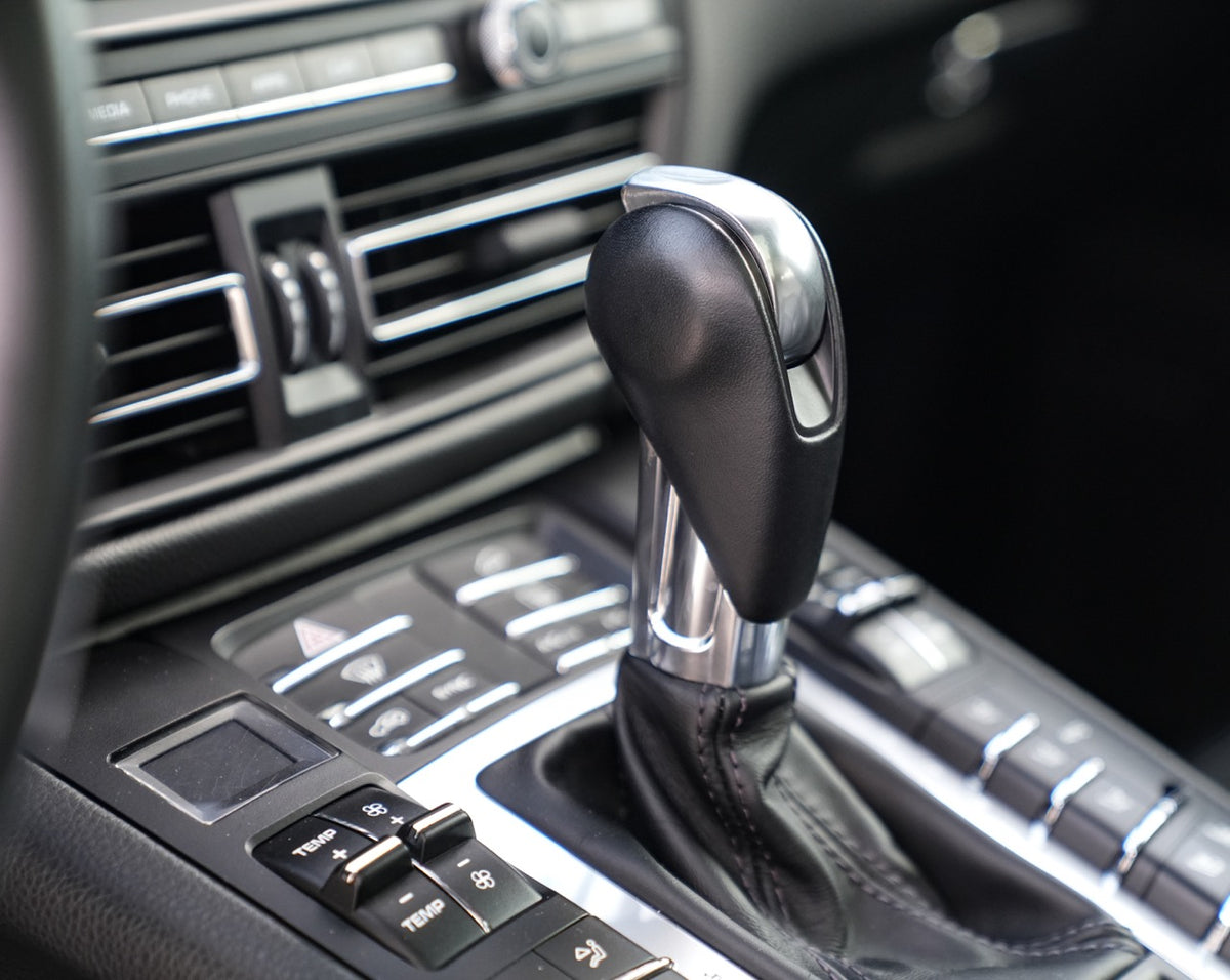 2019 Porsche Macan S - Miami Blue