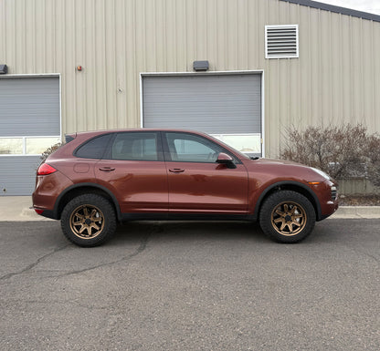 Berg Peaks Cayenne Gen 2 958 2.5" Air Suspension Lift Kit - PRE ORDER NOW